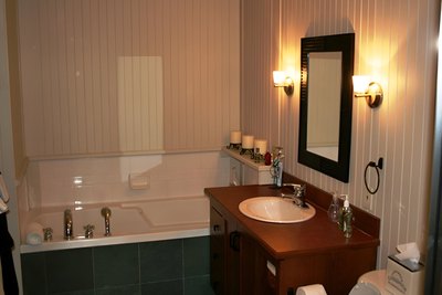 Main bathroom